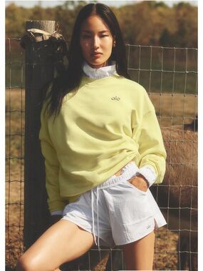 ALO Yoga Lemon Crewneck Sweatshirt